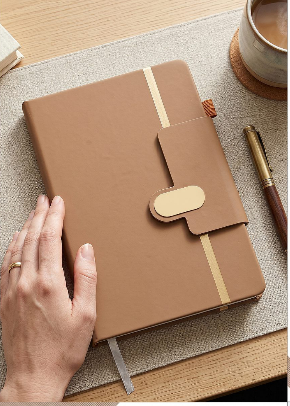 V-785 Dual-Tone Contrast Executive Notebook